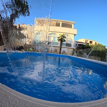 Apartments Sun Dance With Heated Pool نوفاليا المظهر الخارجي الصورة