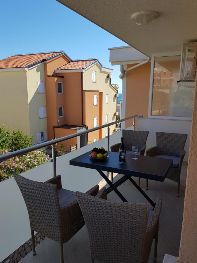 Apartments Sun Dance With Heated Pool نوفاليا المظهر الخارجي الصورة