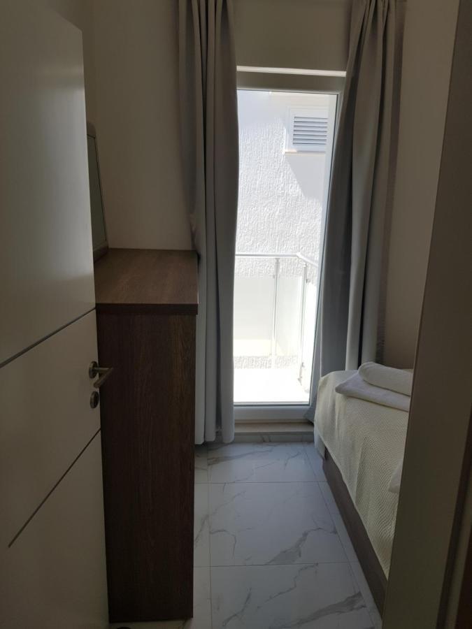 Apartments Sun Dance With Heated Pool نوفاليا المظهر الخارجي الصورة