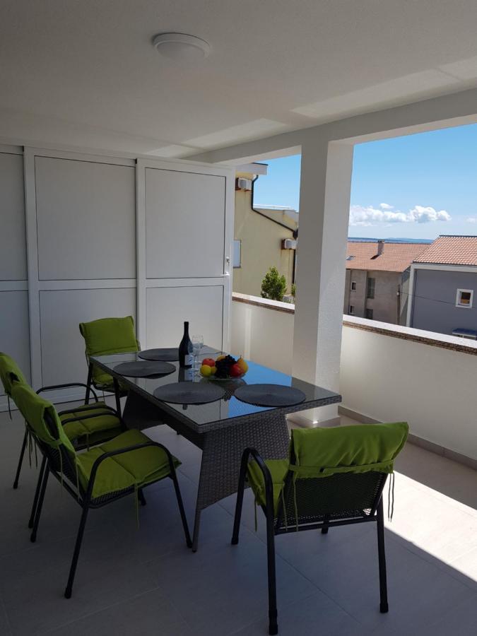 Apartments Sun Dance With Heated Pool نوفاليا المظهر الخارجي الصورة