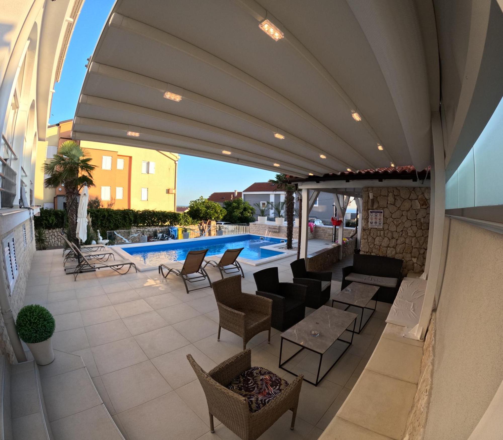 Apartments Sun Dance With Heated Pool نوفاليا المظهر الخارجي الصورة